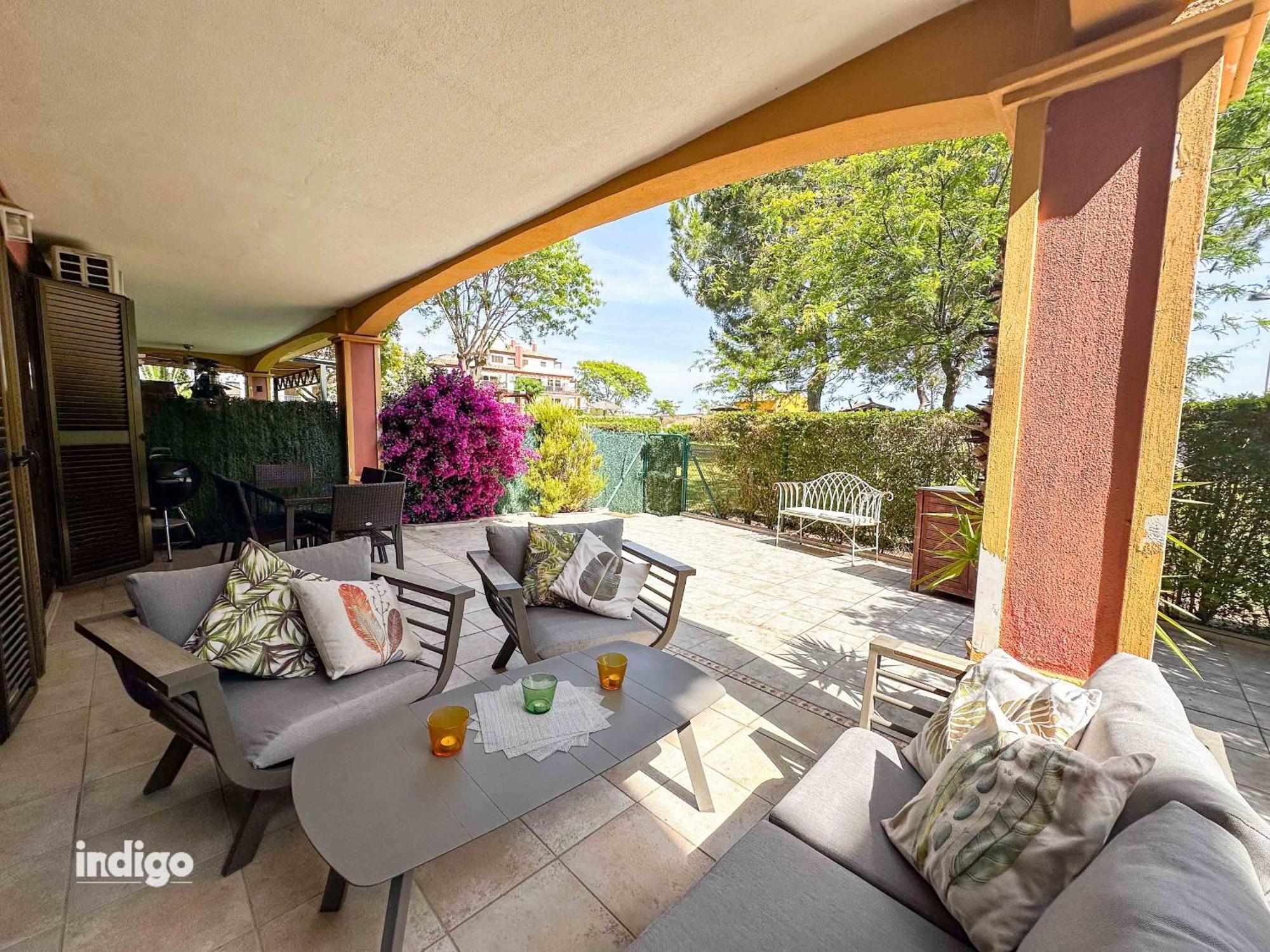 Apartment Stunning Garden Ayamonte